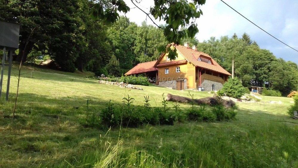 Chata U Lesa Vyprachtice Exterior photo
