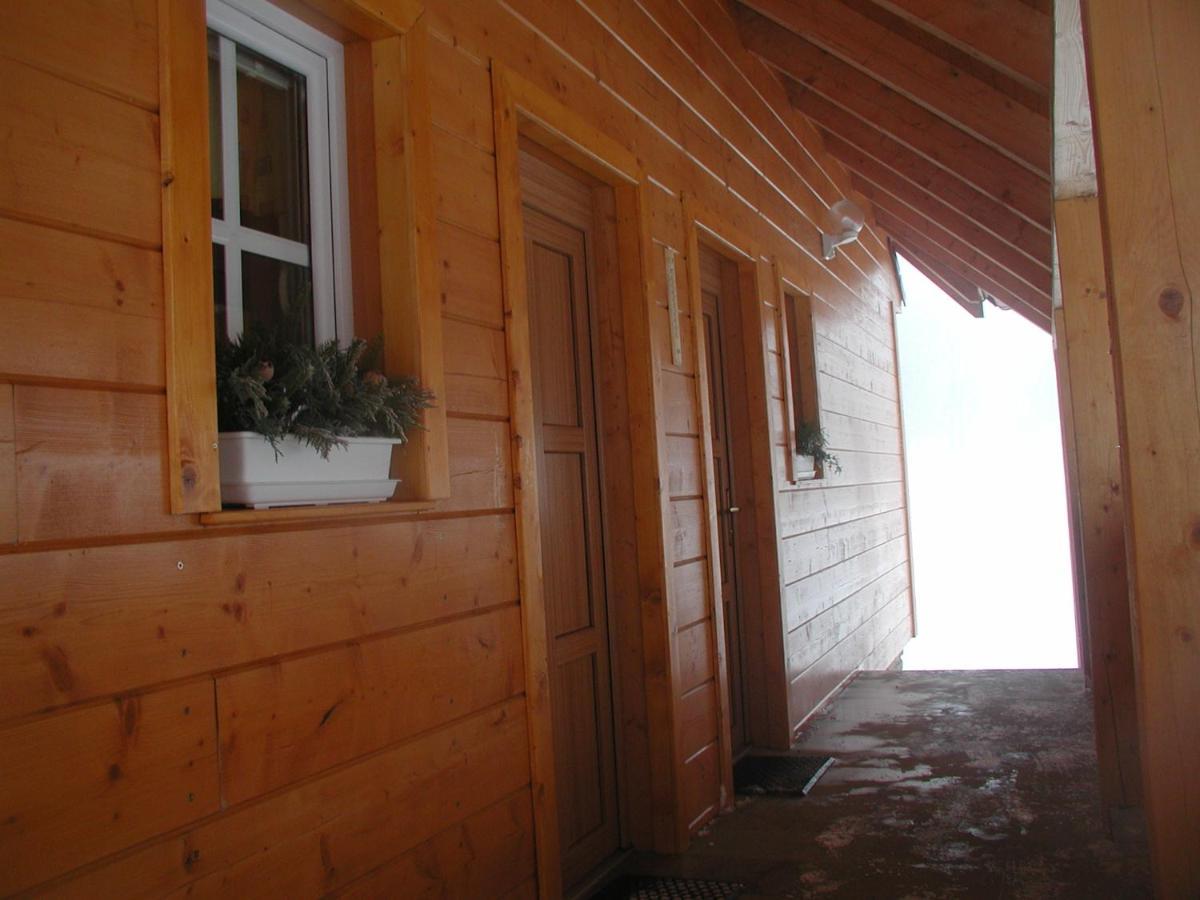 Chata U Lesa Vyprachtice Exterior photo